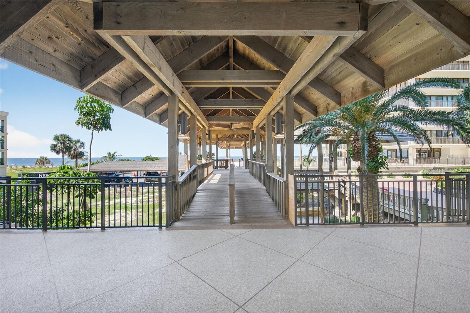 Covered building entrance - 7600 BAYSHORE DR #902, TREASURE ISLAND