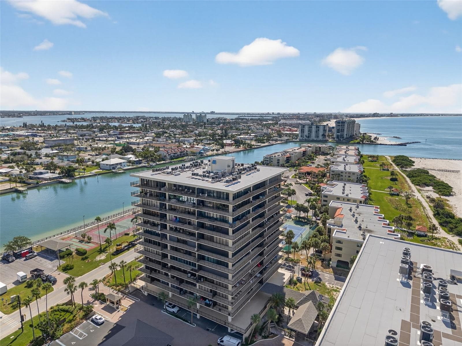 Condominium at 7600 BAYSHORE DR #902, TREASURE ISLAND, photo 45 of 52