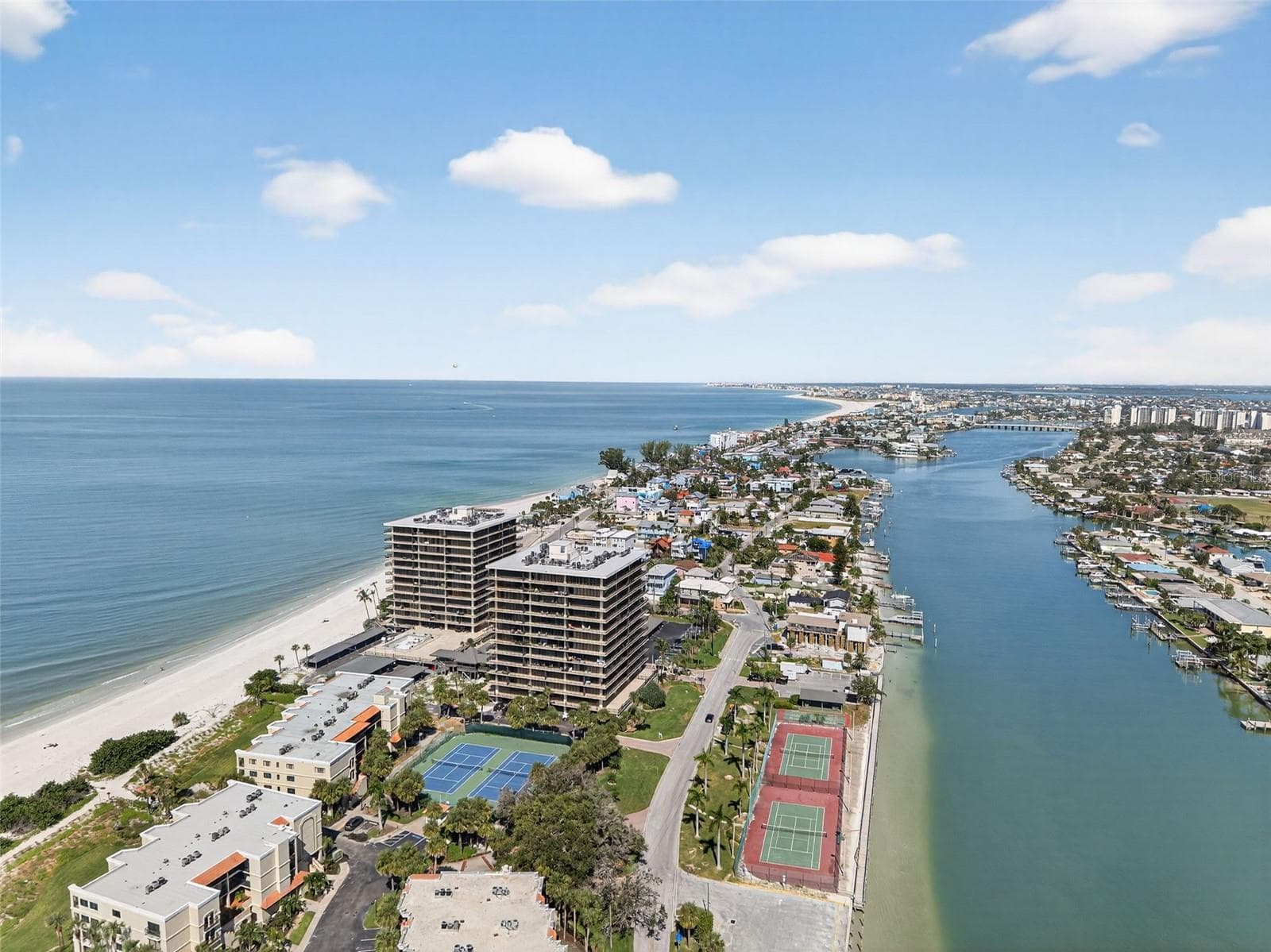 Condominium at 7600 BAYSHORE DR #902, TREASURE ISLAND, photo 47 of 52