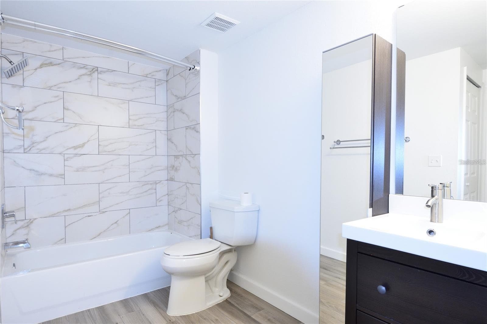 Condominium at 3396 PARKCHESTER SQUARE BLVD #104, ORLANDO, photo 12 of 32