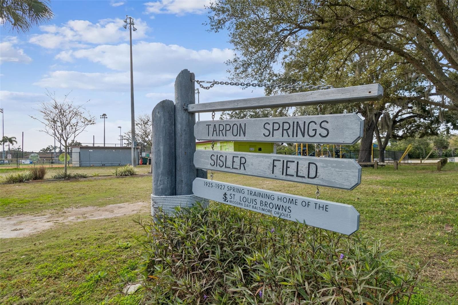 Sisler Baseball Fields .2 miles from home - 928 OAKVIEW RD, TARPON SPRINGS