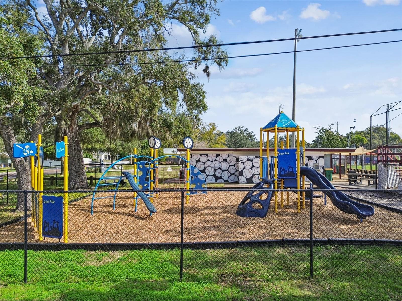 Sisler Playground - 928 OAKVIEW RD, TARPON SPRINGS