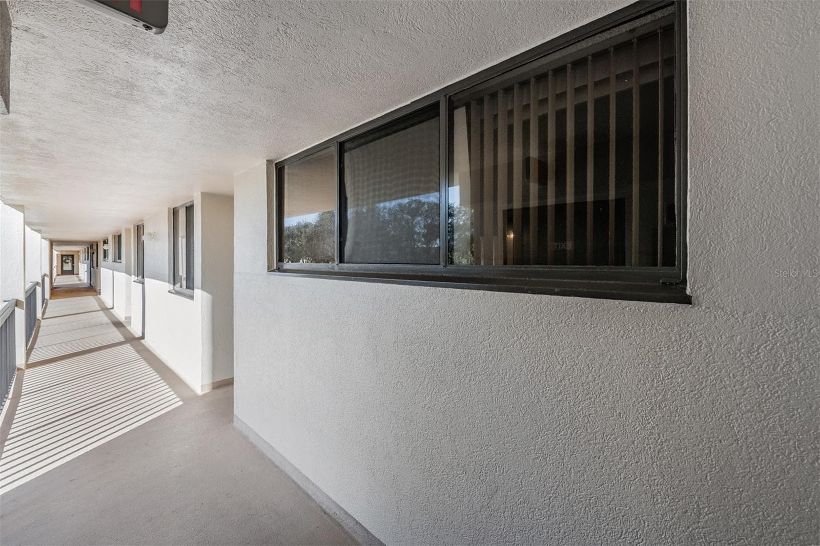 Covered Entryway - 11590 SHIPWATCH DR #347, LARGO