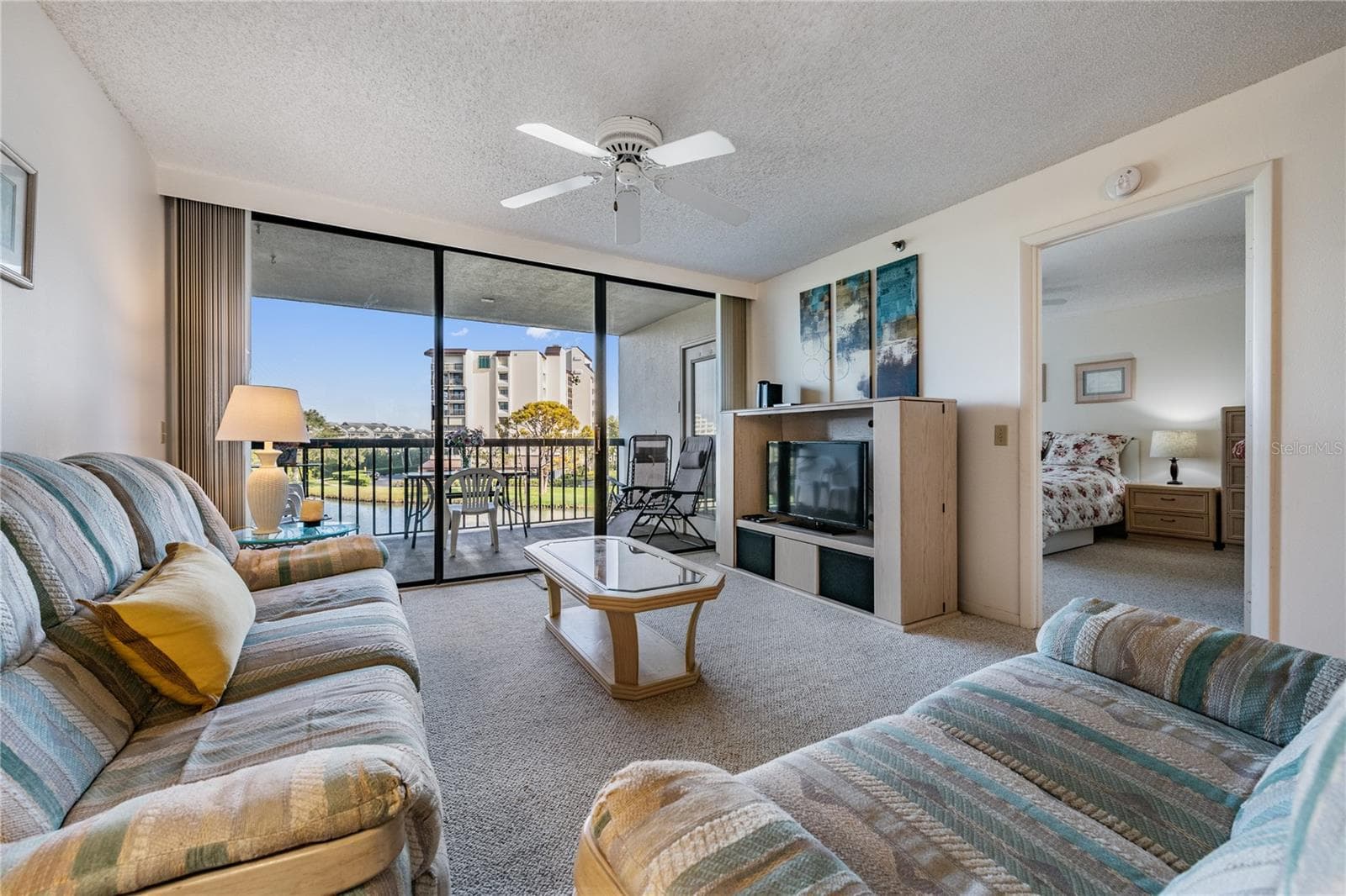 Spacious with natural light - 11590 SHIPWATCH DR #347, LARGO