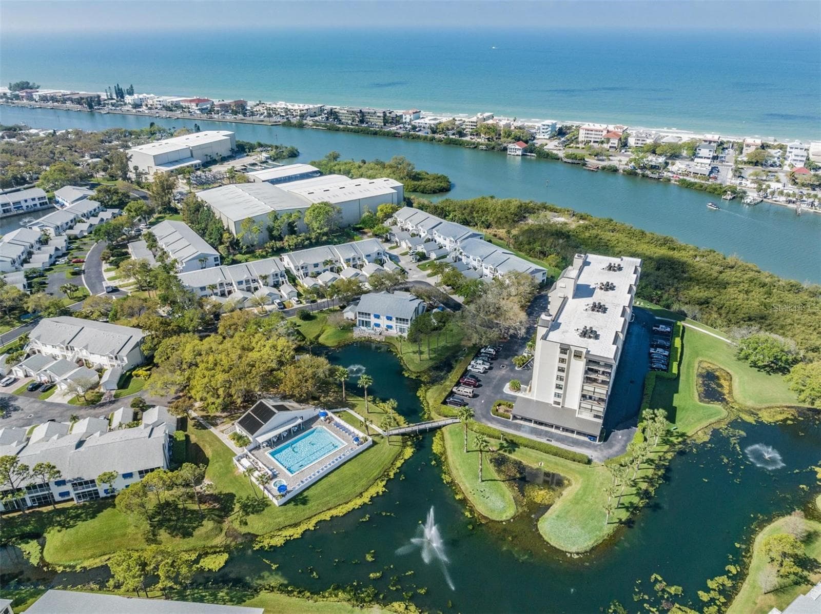Condominium at 11590 SHIPWATCH DR #347, LARGO, photo 4 of 47