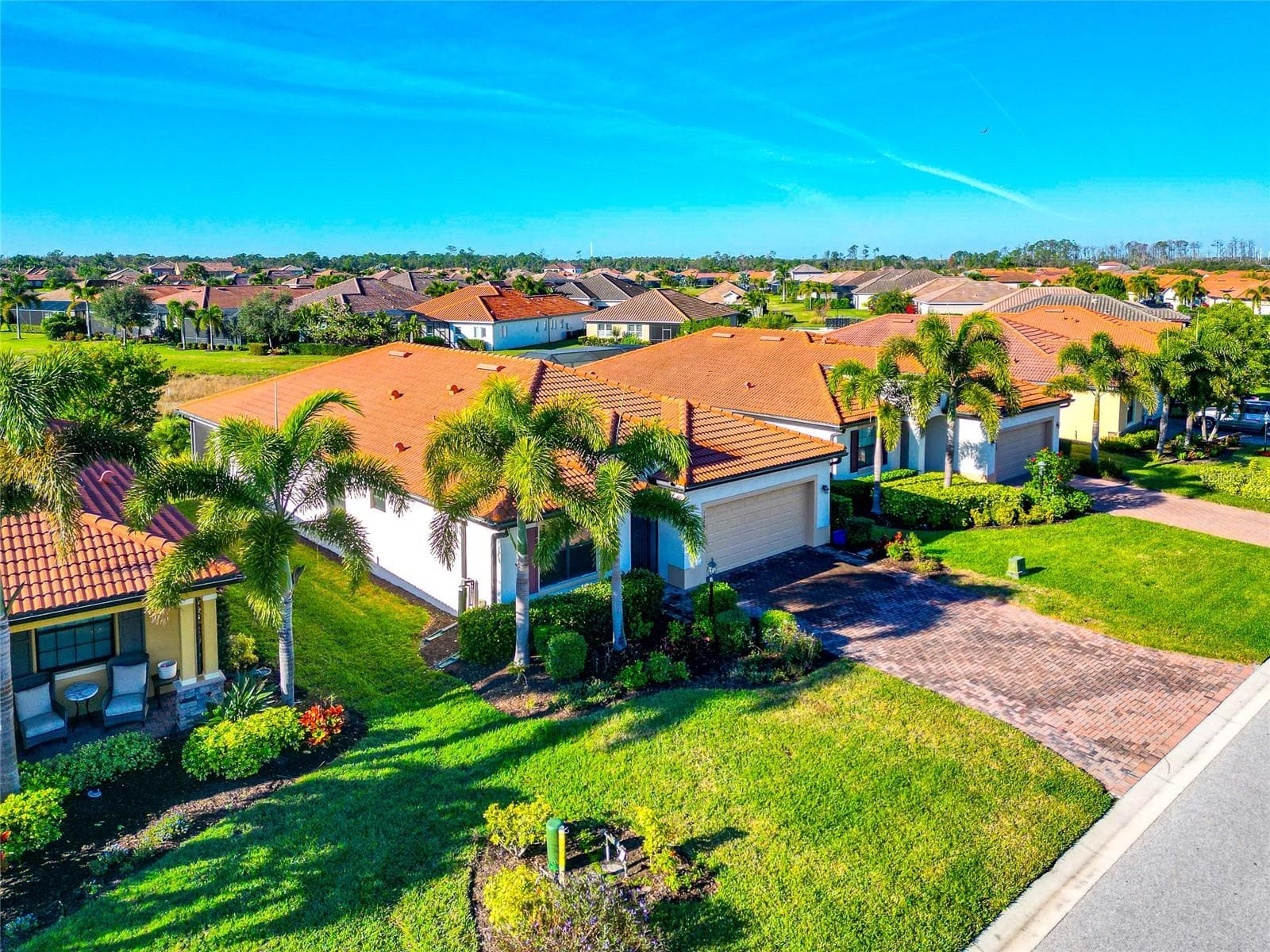 Single Family Residence at 10202 MARBELLA DR, BRADENTON, photo 3 of 68