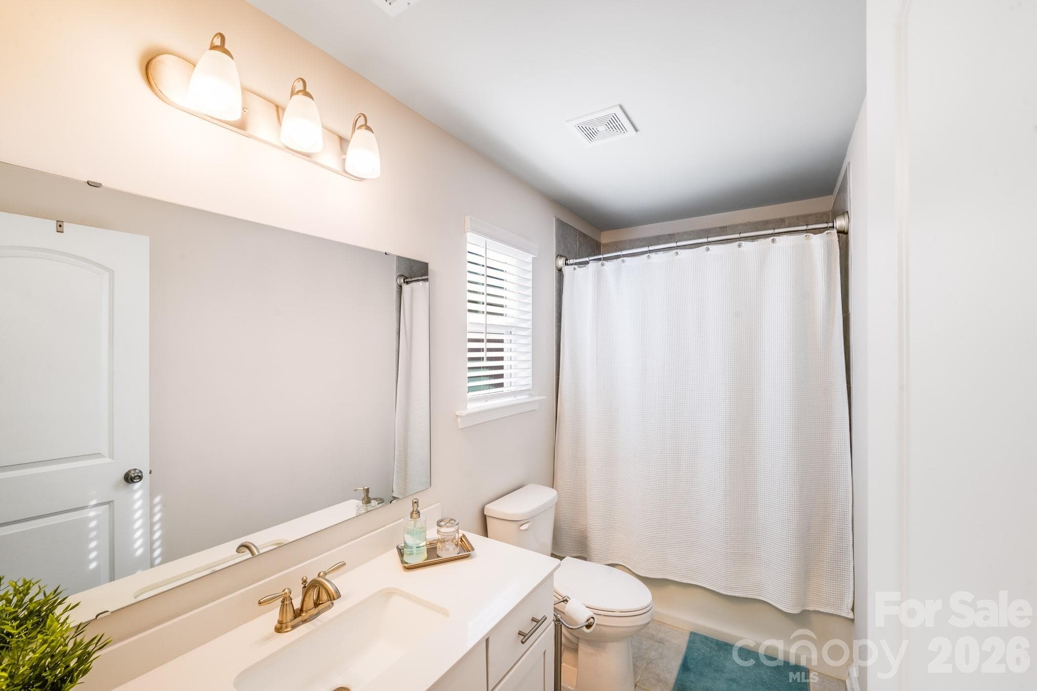 Townhouse at 418 Kenwood View, Indian Trail, photo 29 of 45