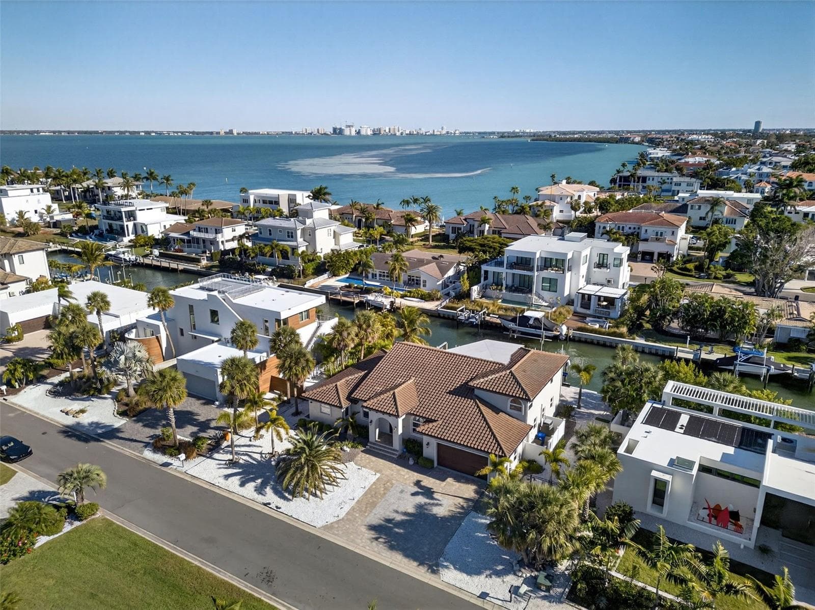 Single Family Residence at 562 RANGER LN, LONGBOAT KEY, photo 3 of 96