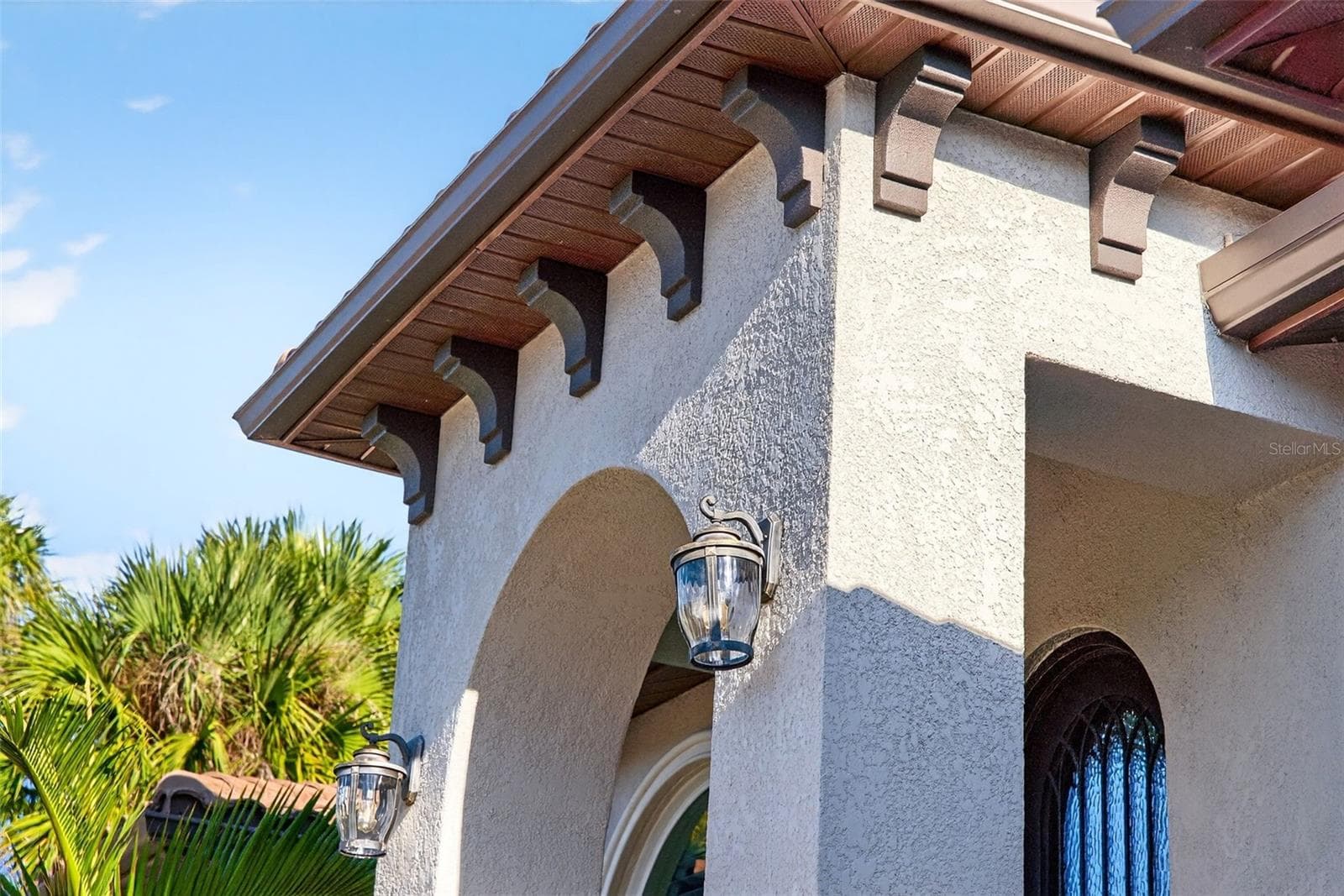 Single Family Residence at 562 RANGER LN, LONGBOAT KEY, photo 8 of 96