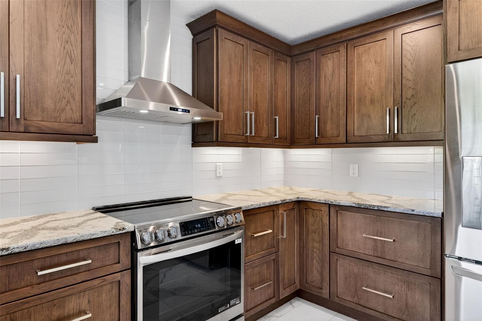 Single Family Residence at 562 RANGER LN, LONGBOAT KEY, photo 23 of 96