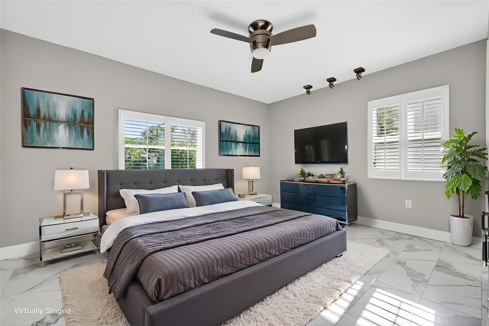 Virtual staging - 562 RANGER LN, LONGBOAT KEY