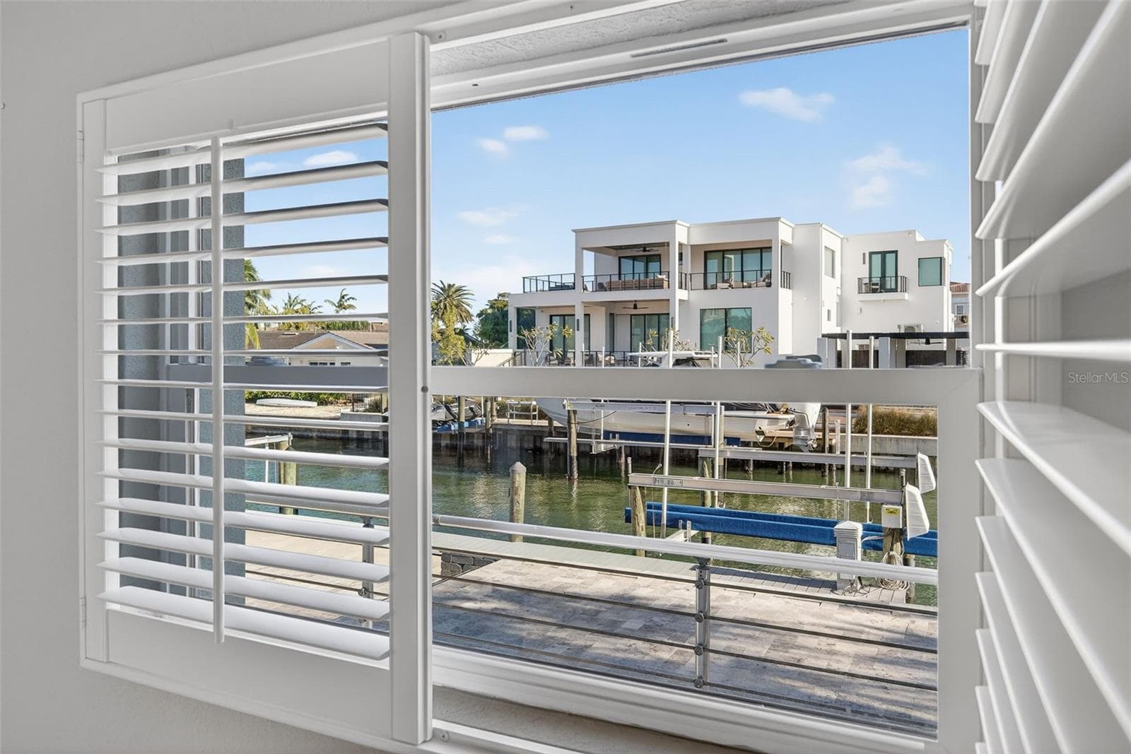 Single Family Residence at 562 RANGER LN, LONGBOAT KEY, photo 31 of 96