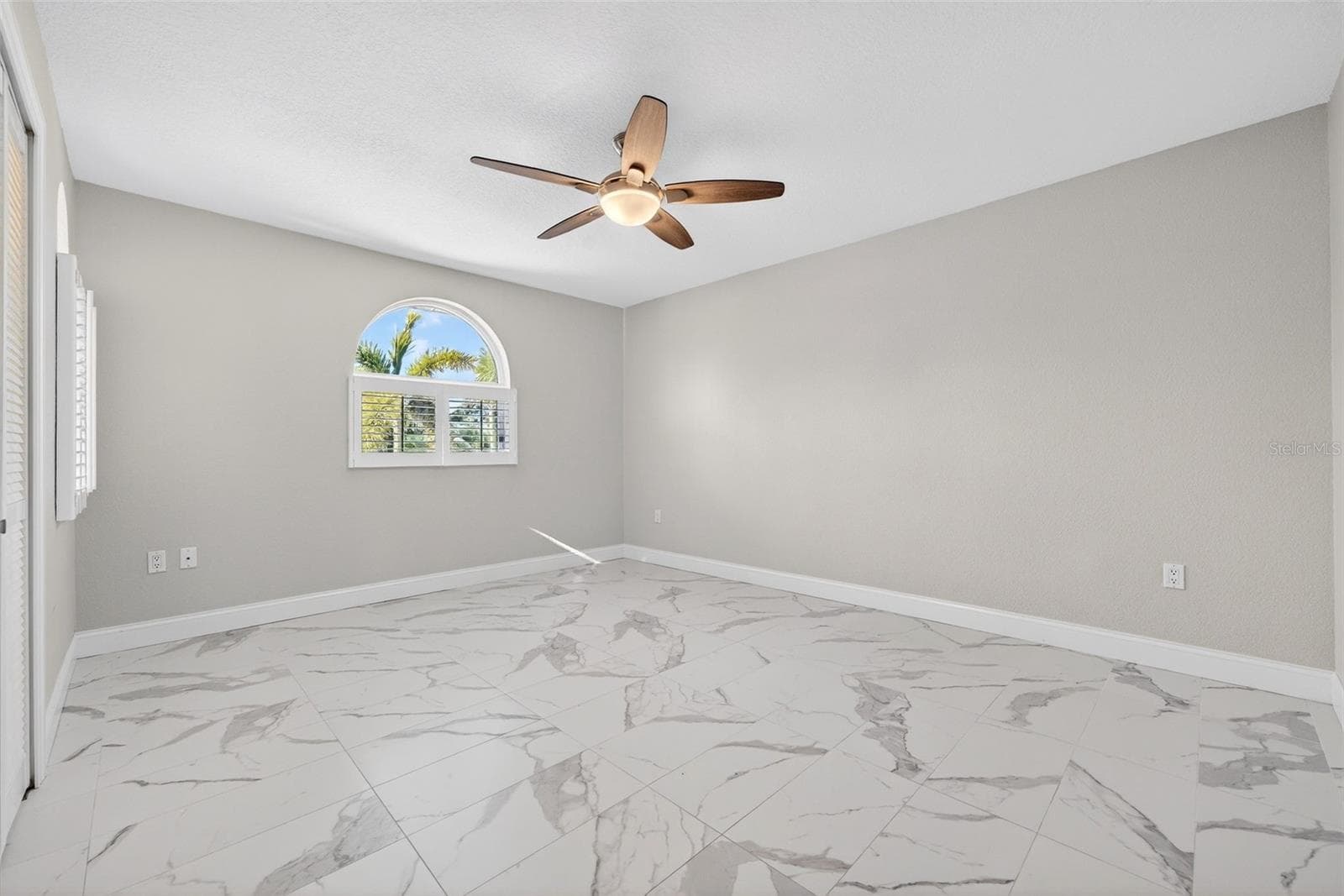 Single Family Residence at 562 RANGER LN, LONGBOAT KEY, photo 37 of 96