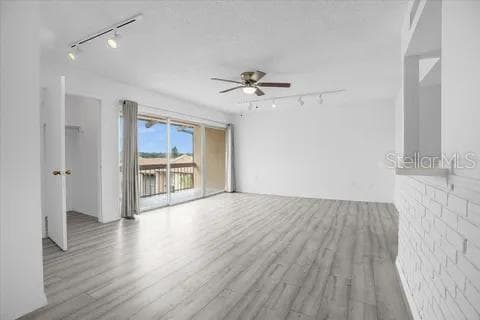 Condominium at 564 ORANGE DR #40, ALTAMONTE SPRINGS, photo 3 of 16