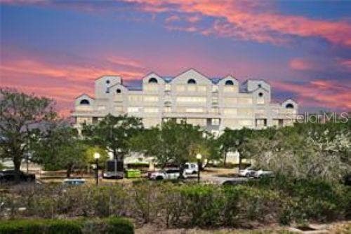 FL's famous sunrises and sunsets - 2333 FEATHER SOUND DR #B304, CLEARWATER