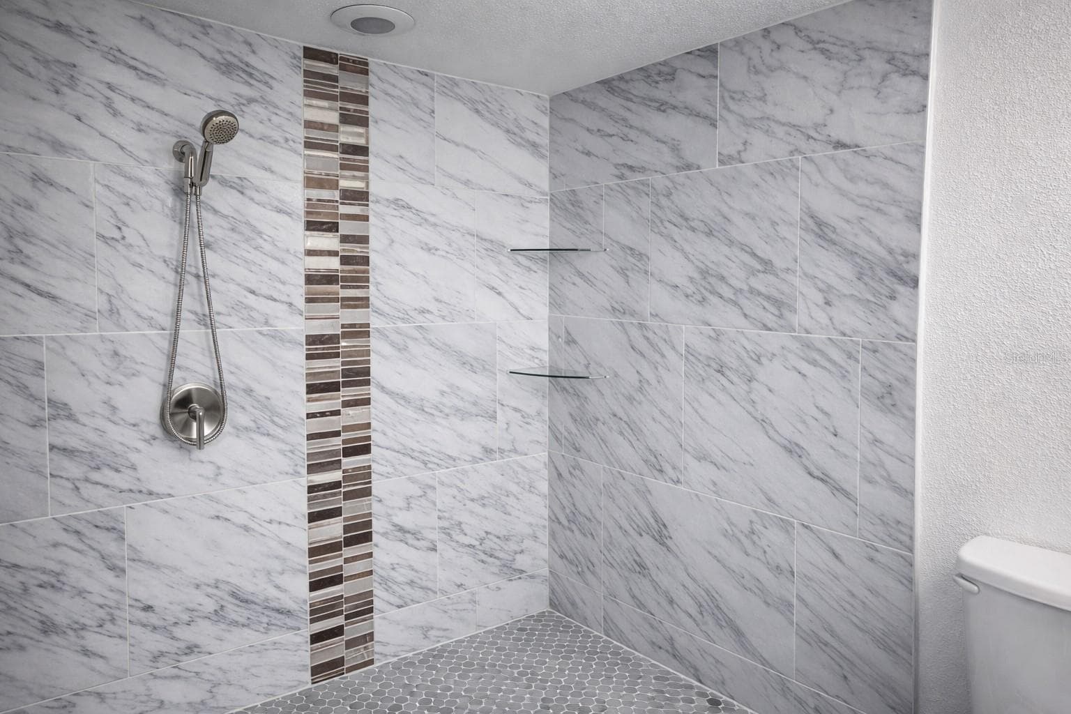 New shower tile in master bathroom - 2333 FEATHER SOUND DR #B304, CLEARWATER
