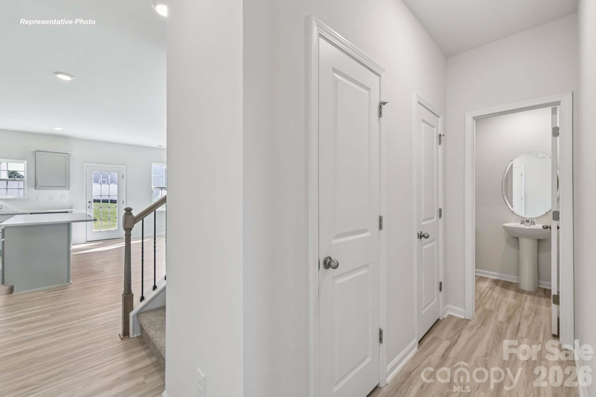 Single Family Residence at 552 Dazzle Loop, Newton, photo 25 of 64