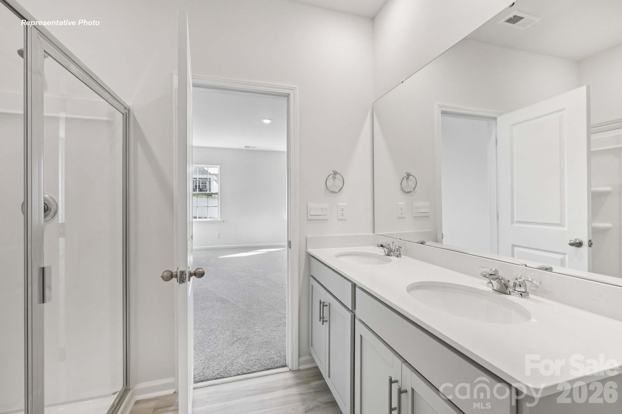 Single Family Residence at 552 Dazzle Loop, Newton, photo 37 of 64