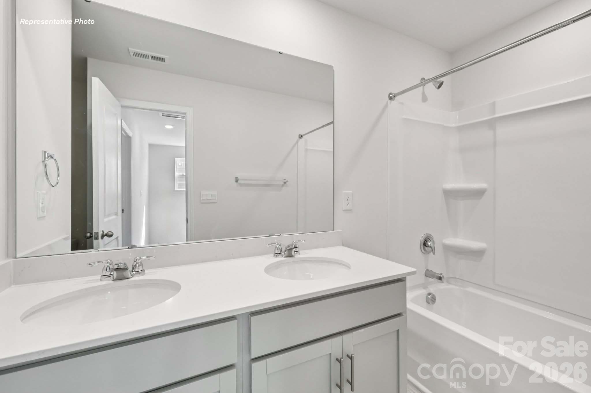 Single Family Residence at 552 Dazzle Loop, Newton, photo 43 of 64