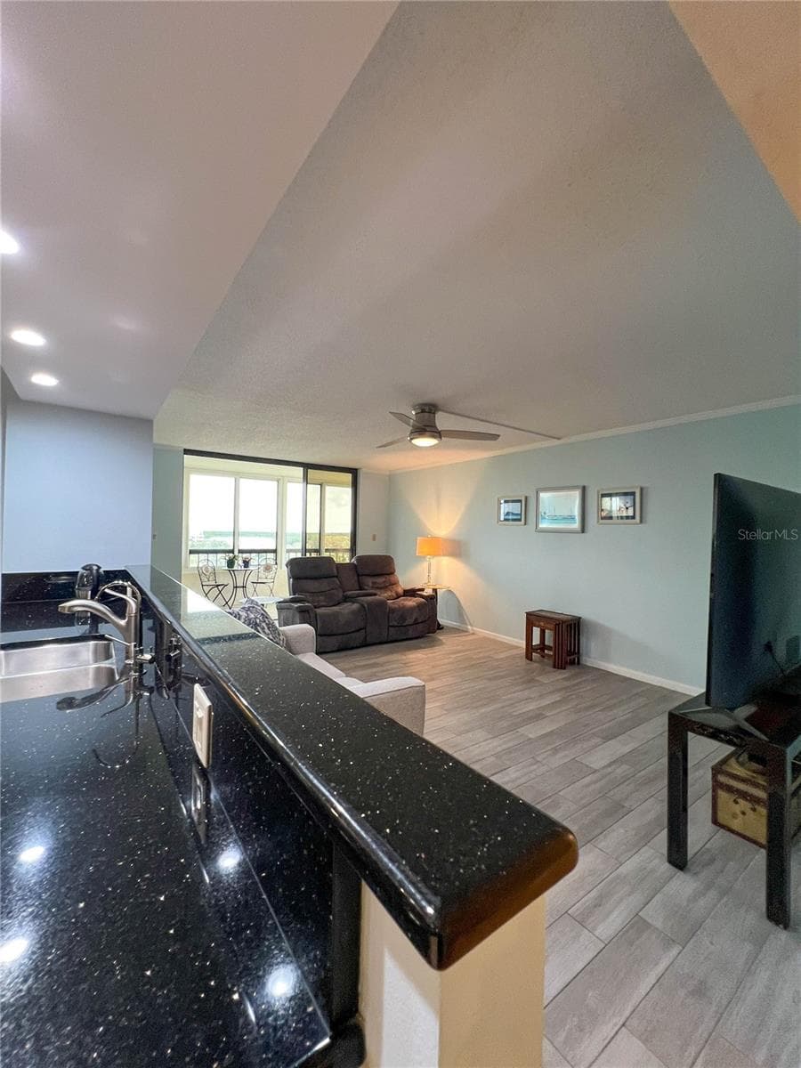 Condominium at 14810 RUE DE BAYONNE #7G, CLEARWATER, photo 12 of 56