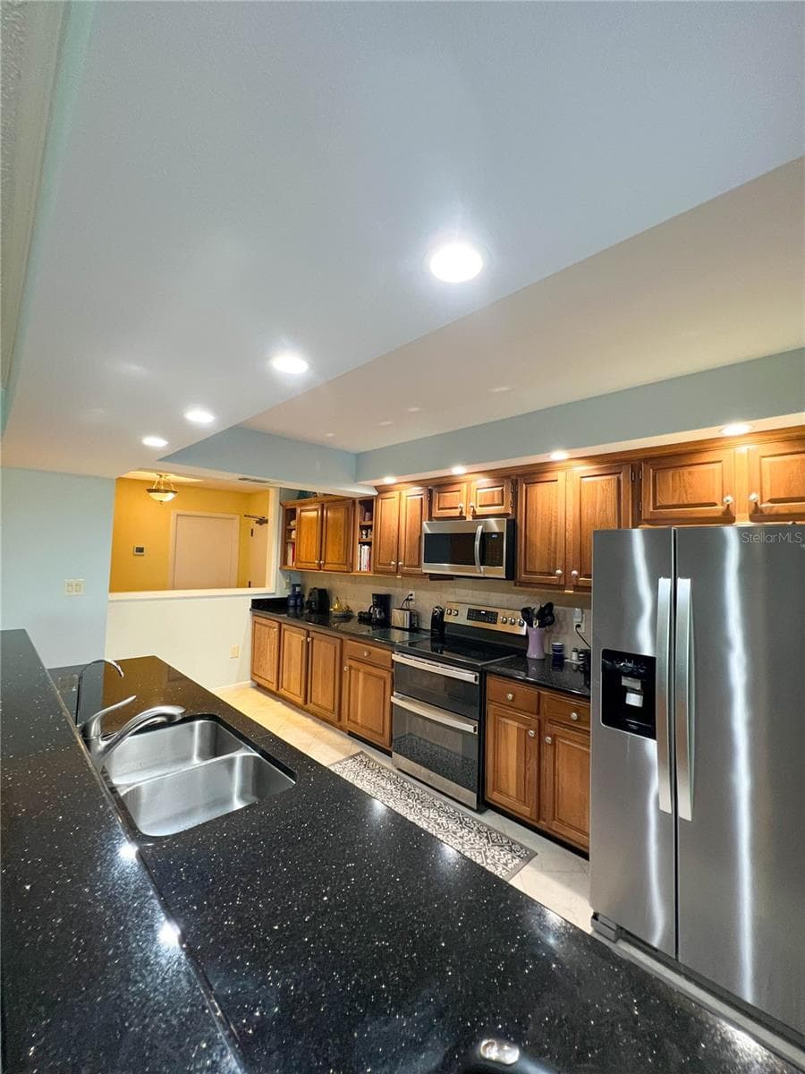 Condominium at 14810 RUE DE BAYONNE #7G, CLEARWATER, photo 14 of 56