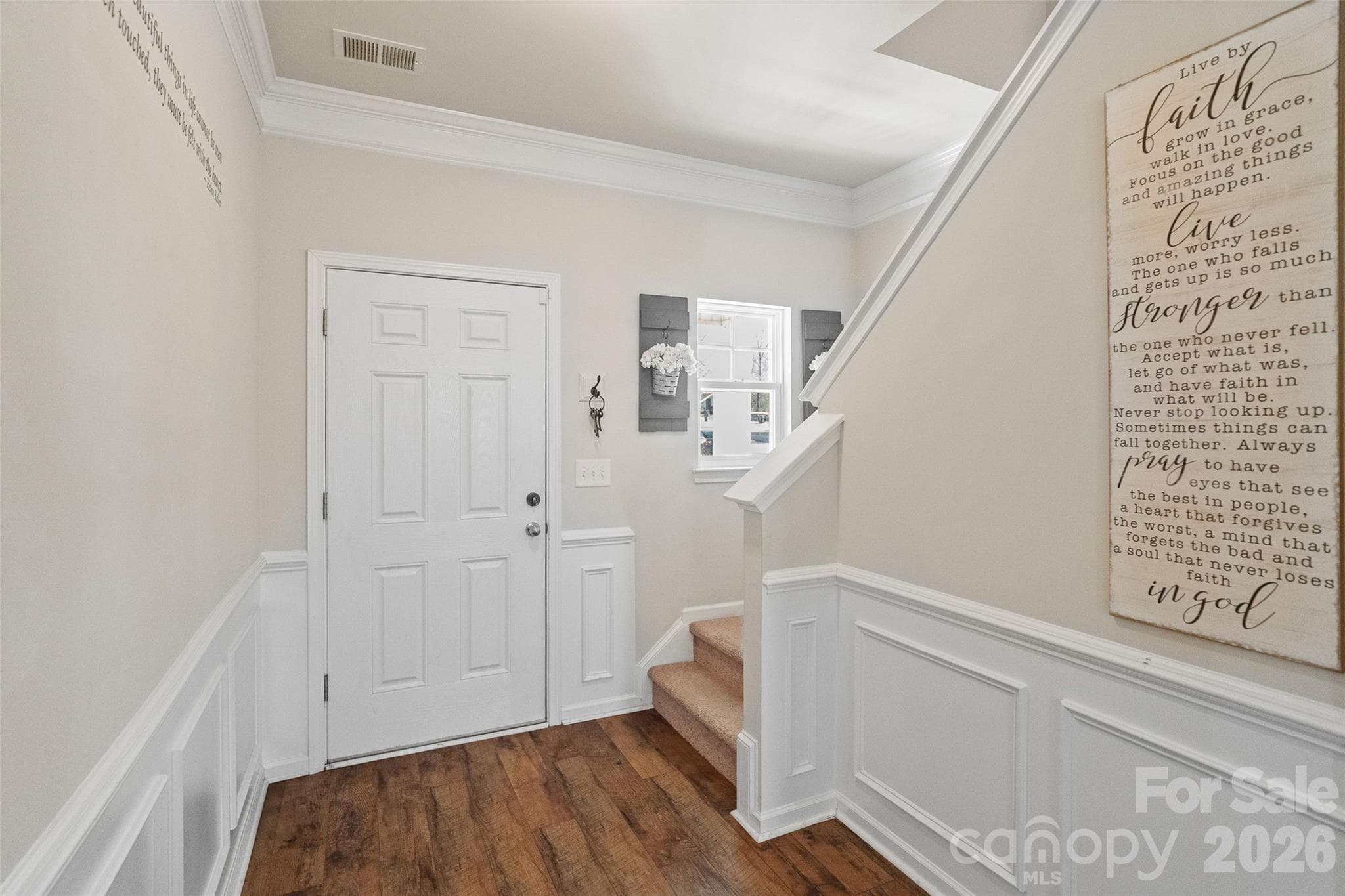 Single Family Residence at 3825 Quay Court, Gastonia, photo 5 of 33
