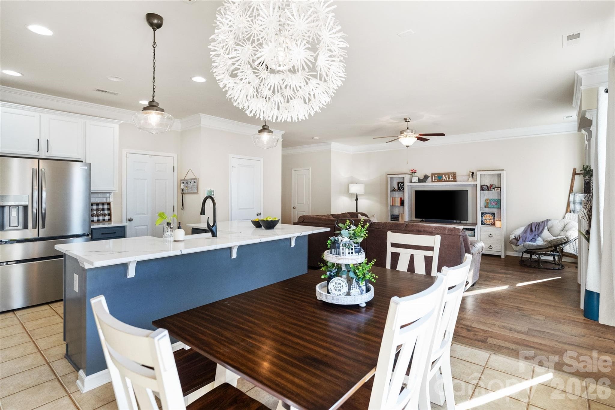 Single Family Residence at 3825 Quay Court, Gastonia, photo 10 of 33