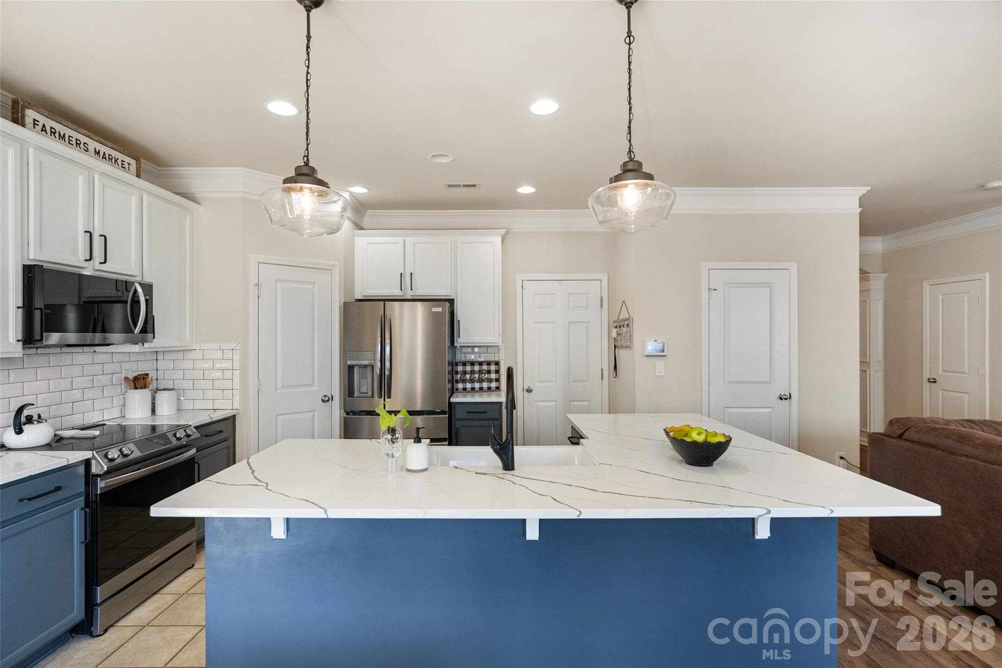 Single Family Residence at 3825 Quay Court, Gastonia, photo 11 of 33