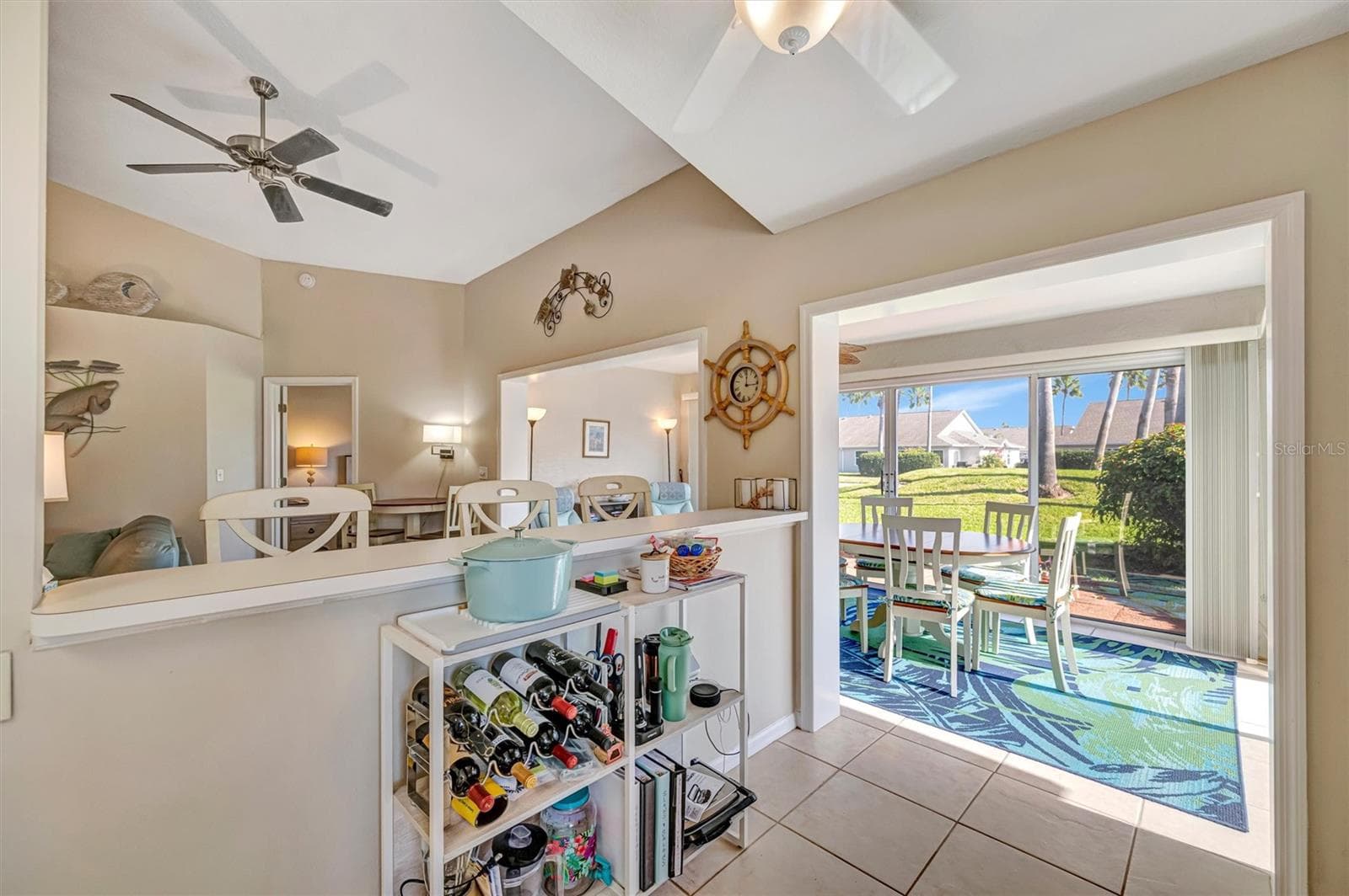 Condominium at 2905 CAPTAINS CT #0, PALMETTO, photo 13 of 22