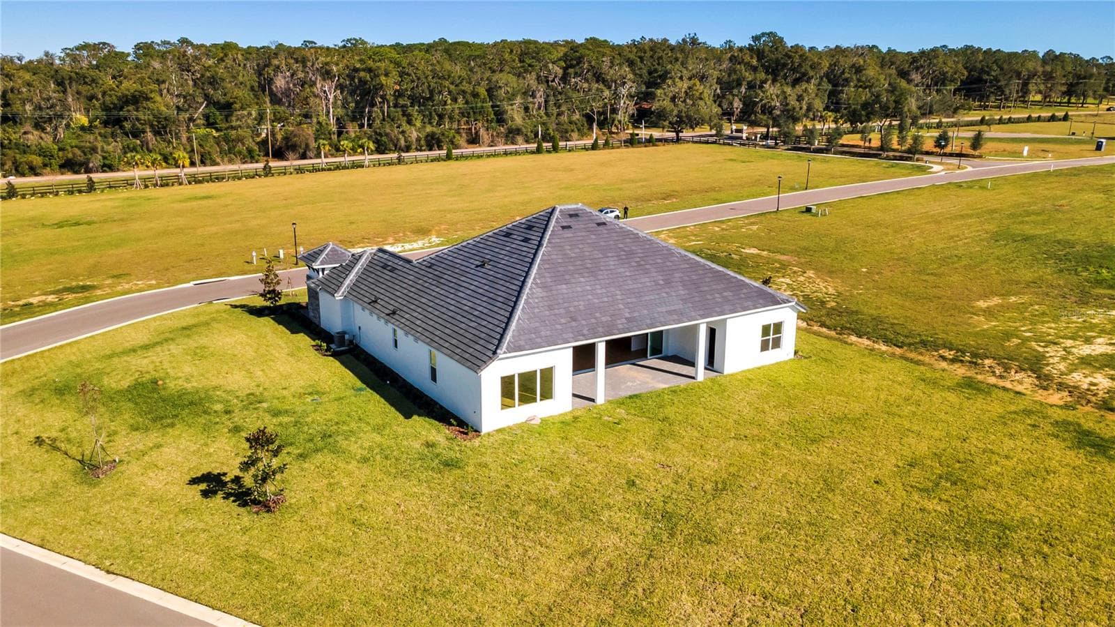 Single Family Residence at 35588 FARMVIEW RD, DADE CITY, photo 5 of 52