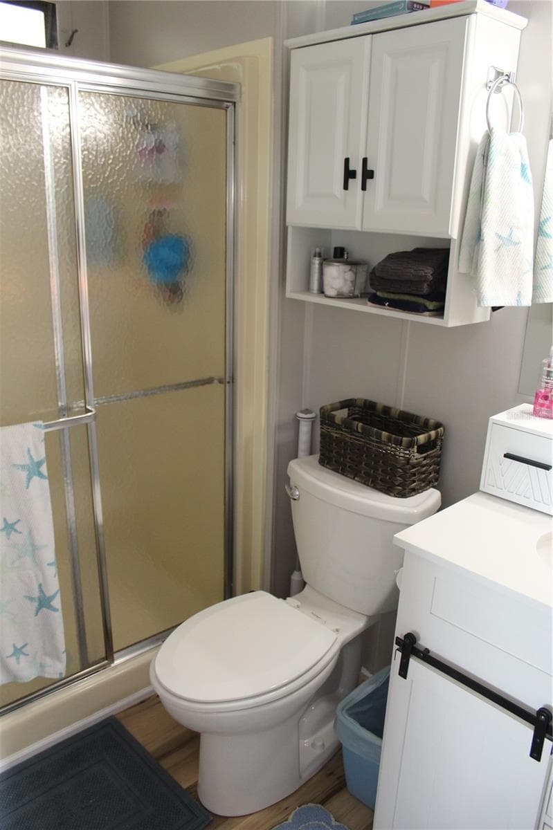 Manufactured Home at 4415 14TH ST E, ELLENTON, photo 18 of 30