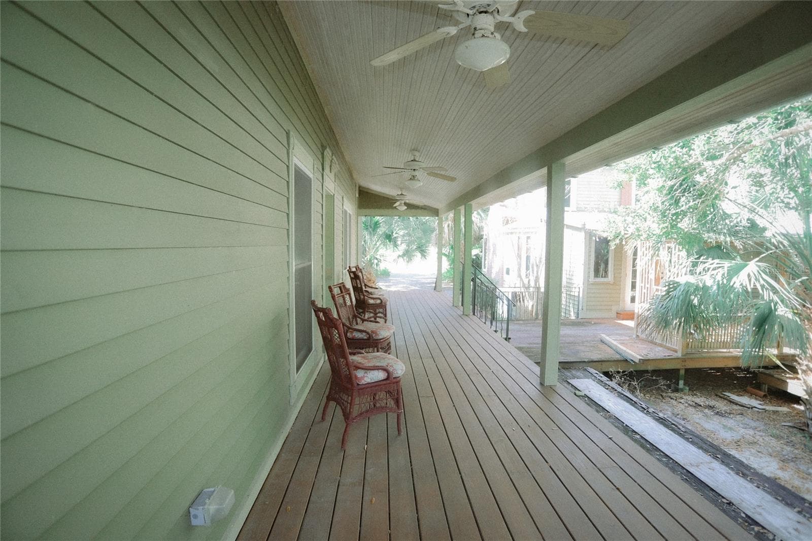 272-B Covered porch - 272 ORANGE ST #A-B, PALM HARBOR