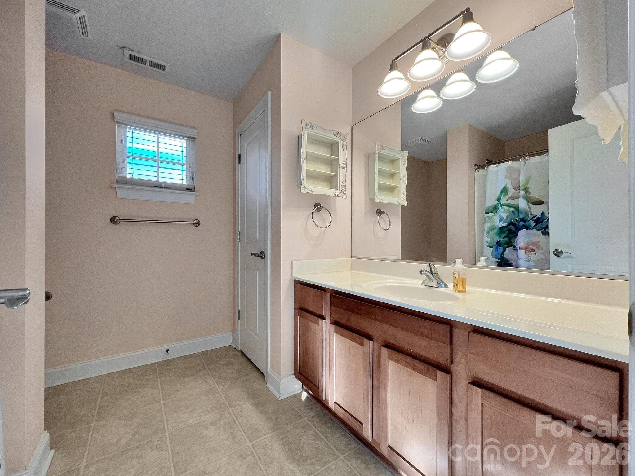 Single Family Residence at Fletcher, photo 20 of 42