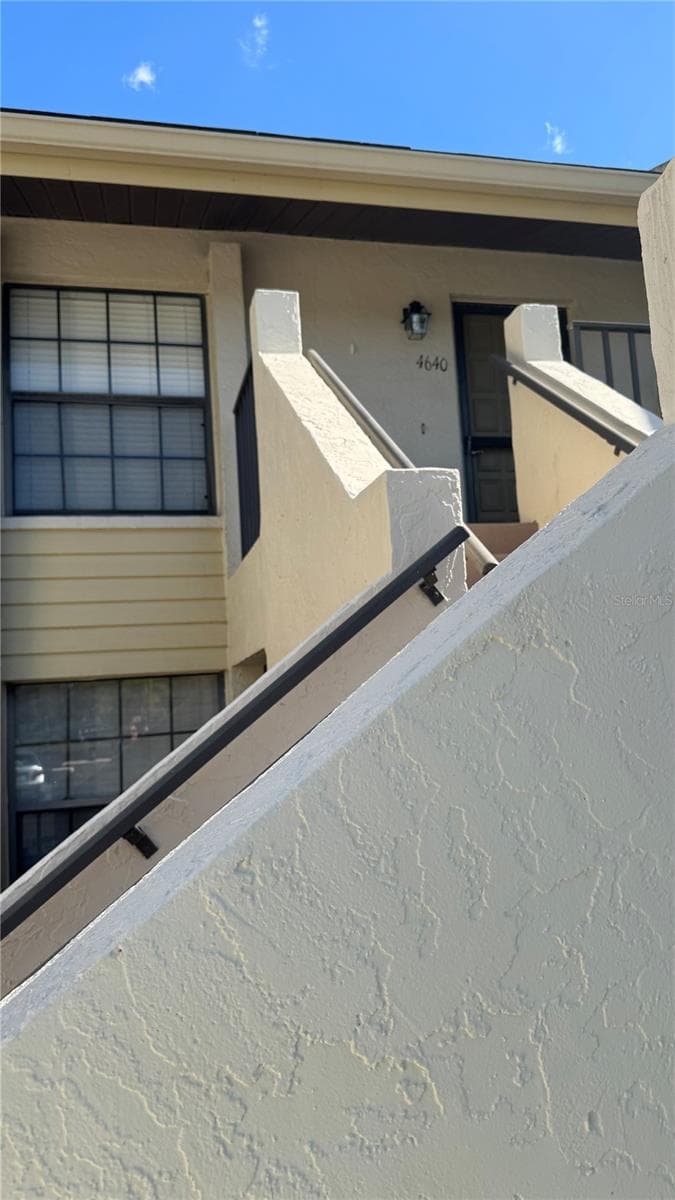 Condominium at 4640 WEYBRIDGE #12, SARASOTA, photo 2 of 16