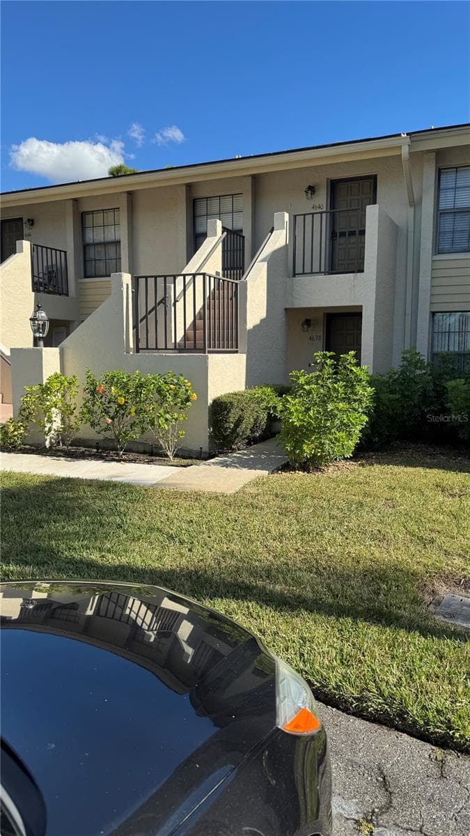 Condominium at 4640 WEYBRIDGE #12, SARASOTA, photo 4 of 16