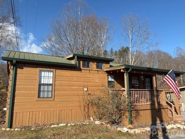 front of home - 129 Mallard Loop, Waynesville