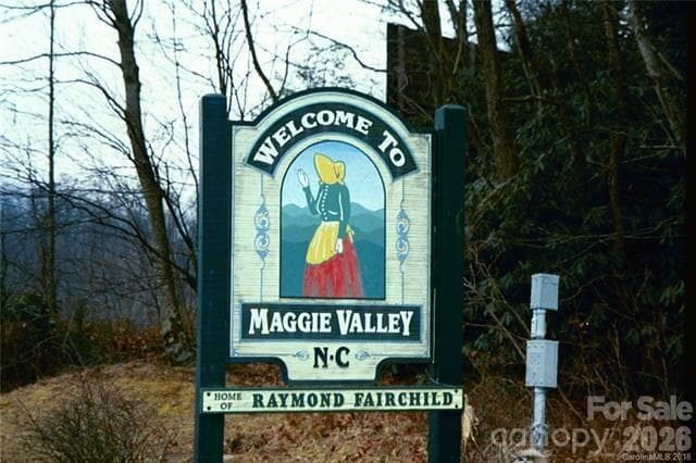 the heart of Maggie Valley is nearby - 129 Mallard Loop, Waynesville