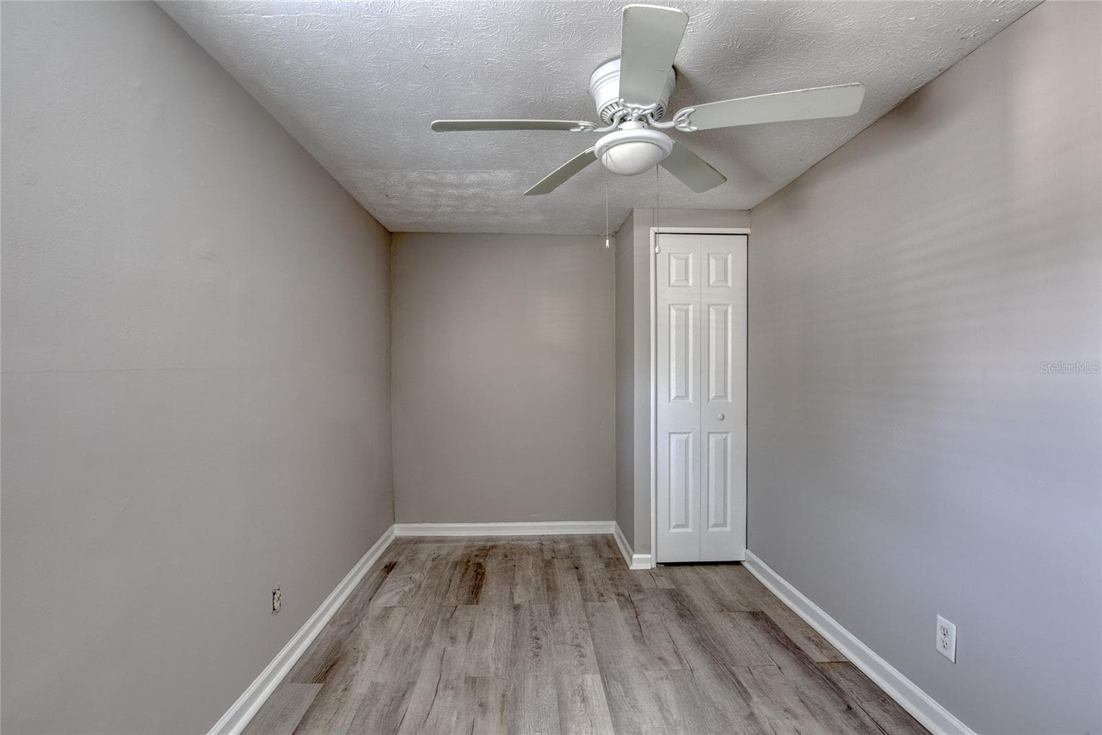 Single Family Residence at 4416 BEVERLY AVE, JACKSONVILLE, photo 11 of 30
