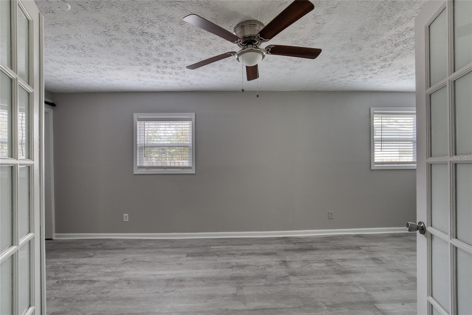 Single Family Residence at 4416 BEVERLY AVE, JACKSONVILLE, photo 13 of 30