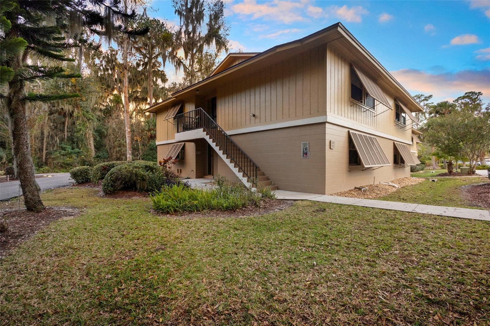 Condominium at 120 HIBISCUS WOODS CT #15C, DELTONA, photo 5 of 44