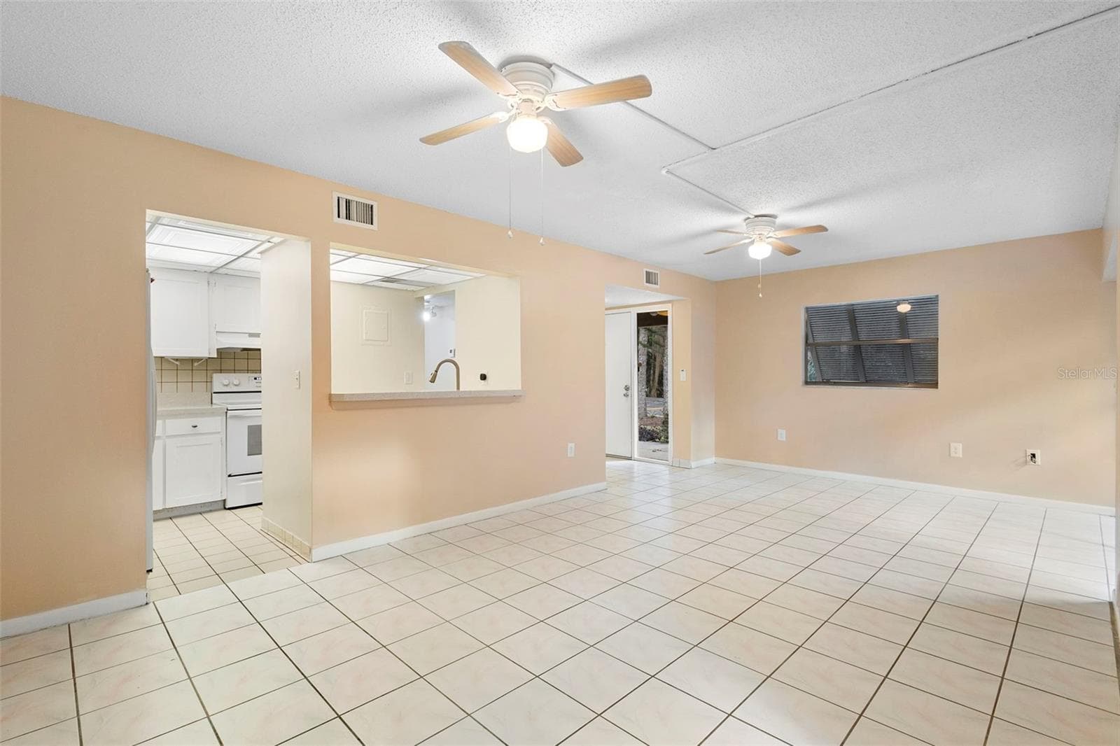 Condominium at 120 HIBISCUS WOODS CT #15C, DELTONA, photo 23 of 44