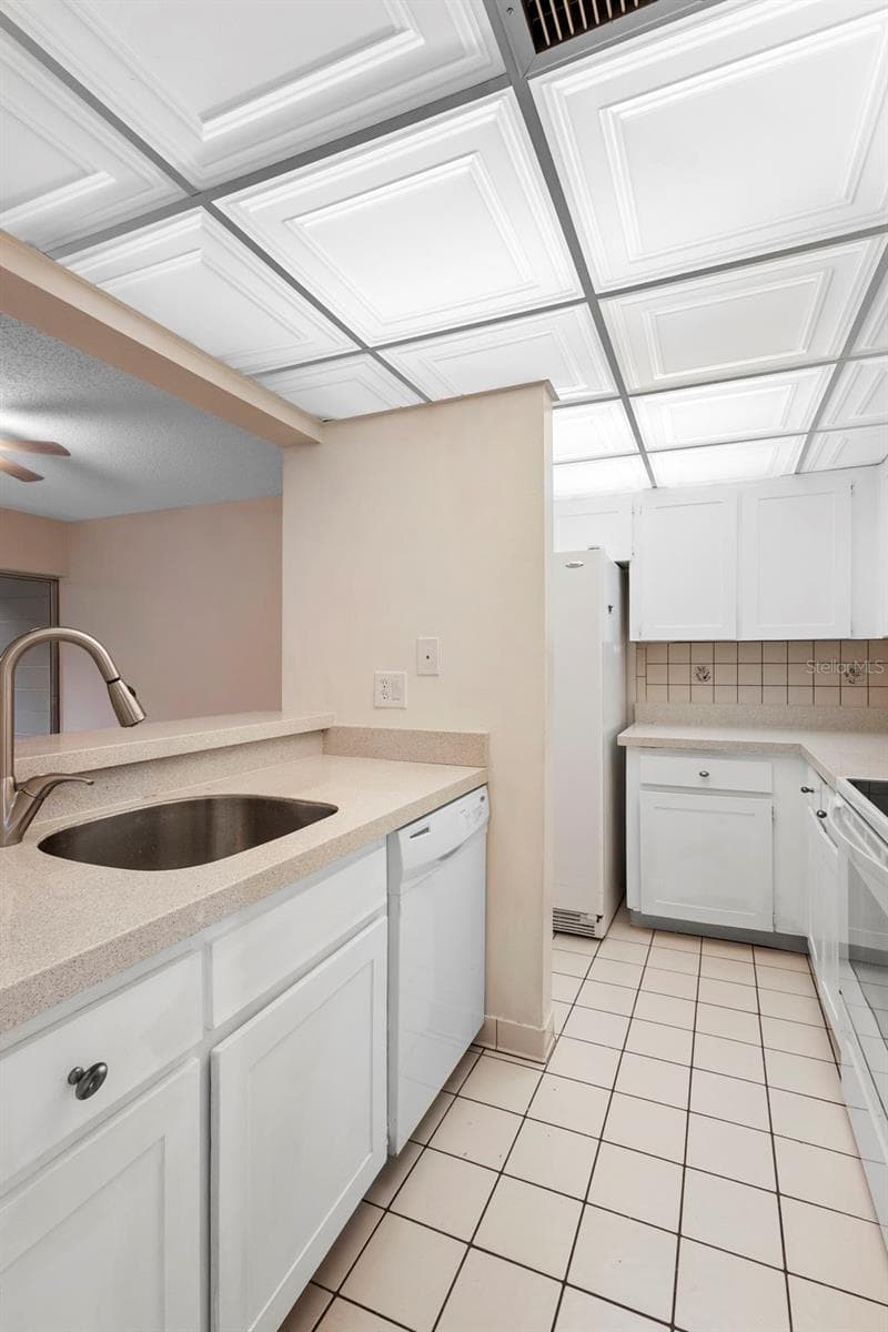 Condominium at 120 HIBISCUS WOODS CT #15C, DELTONA, photo 27 of 44