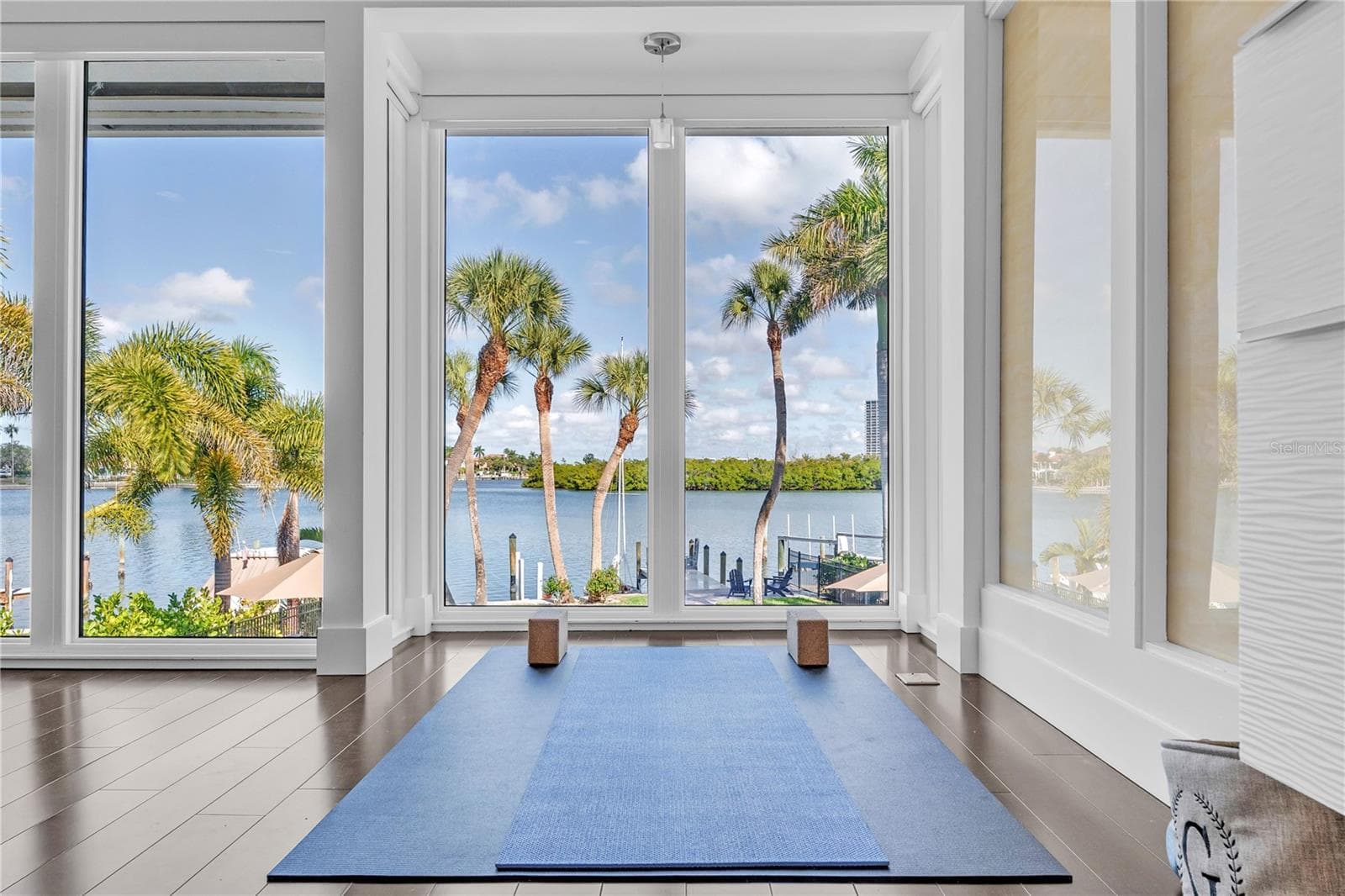 Single Family Residence at 701 TYLER DR, SARASOTA, photo 28 of 42