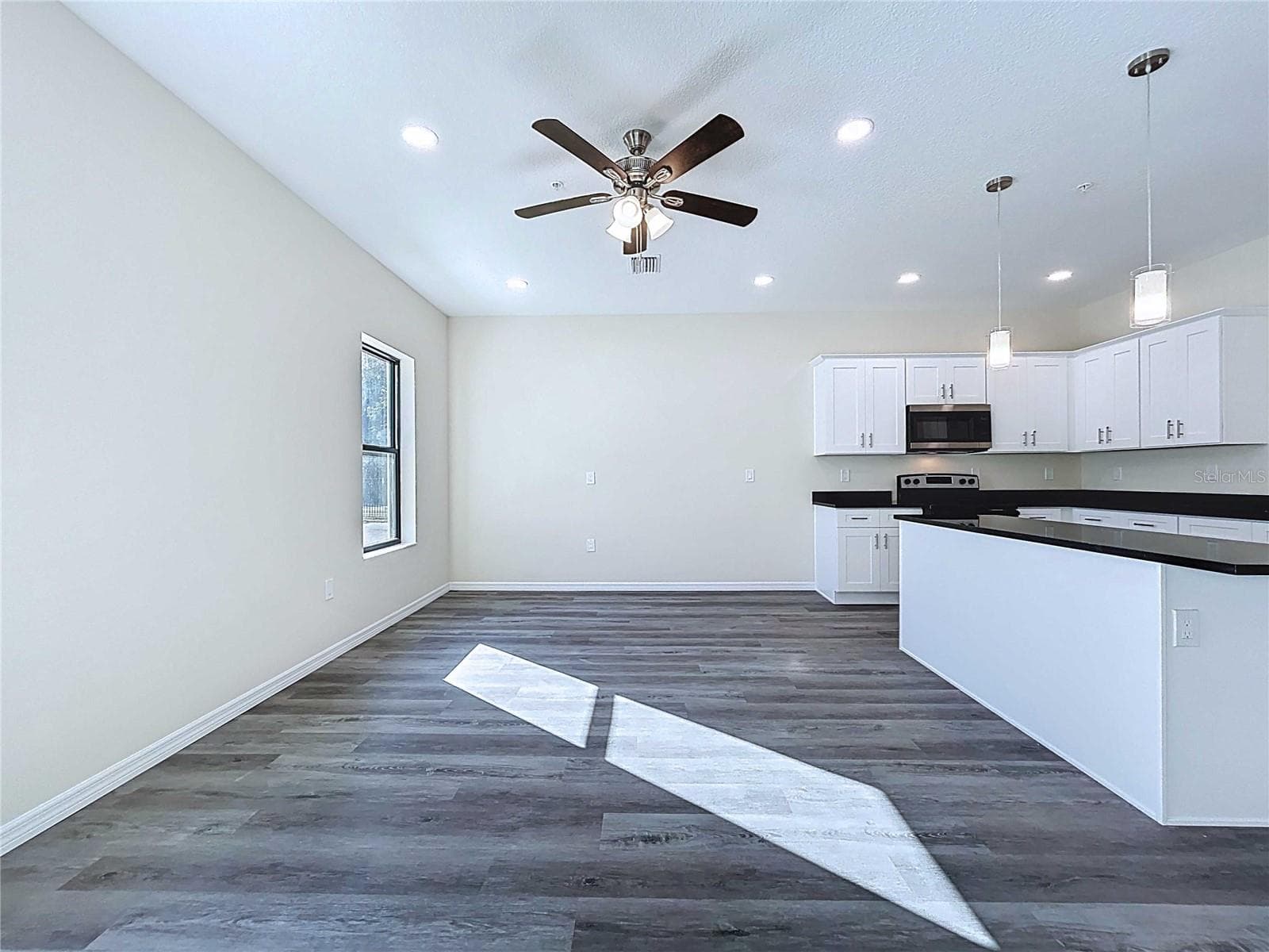 Townhouse at 4368 CAMBIO GARDENS COURT, TAMPA, photo 15 of 66