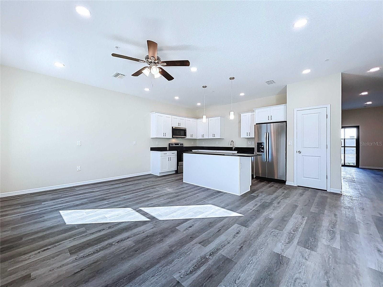 Townhouse at 4368 CAMBIO GARDENS COURT, TAMPA, photo 10 of 66