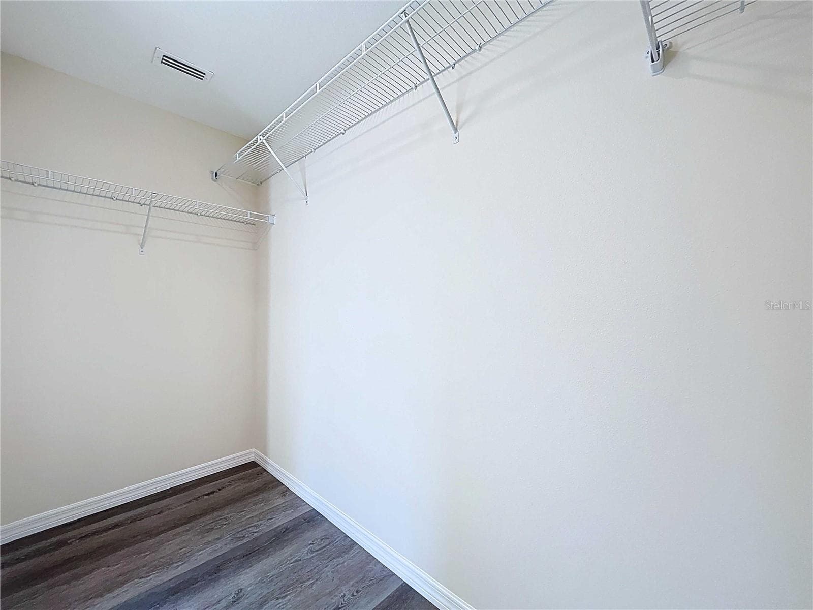 Townhouse at 4368 CAMBIO GARDENS COURT, TAMPA, photo 42 of 66