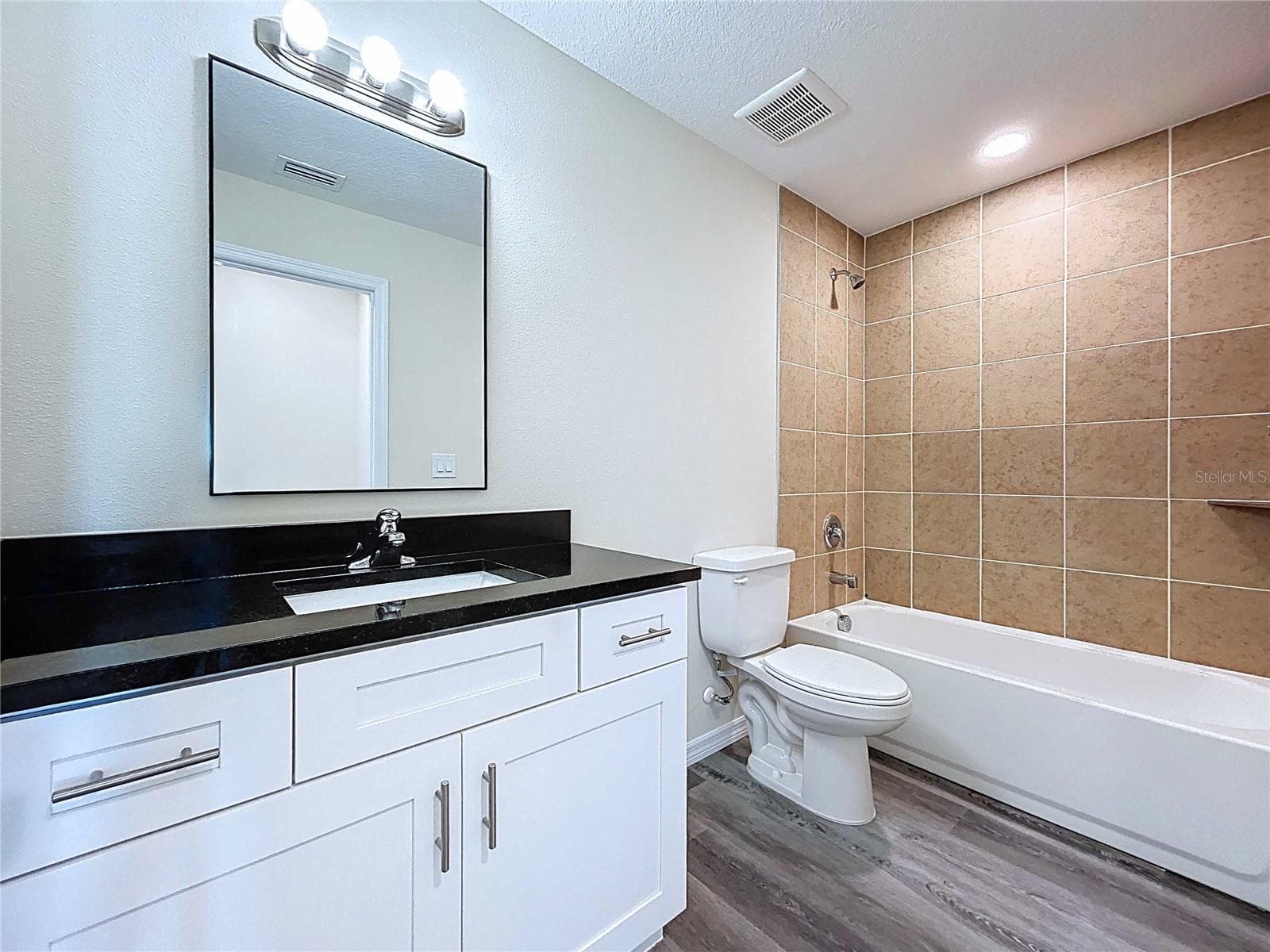 Townhouse at 4368 CAMBIO GARDENS COURT, TAMPA, photo 23 of 66