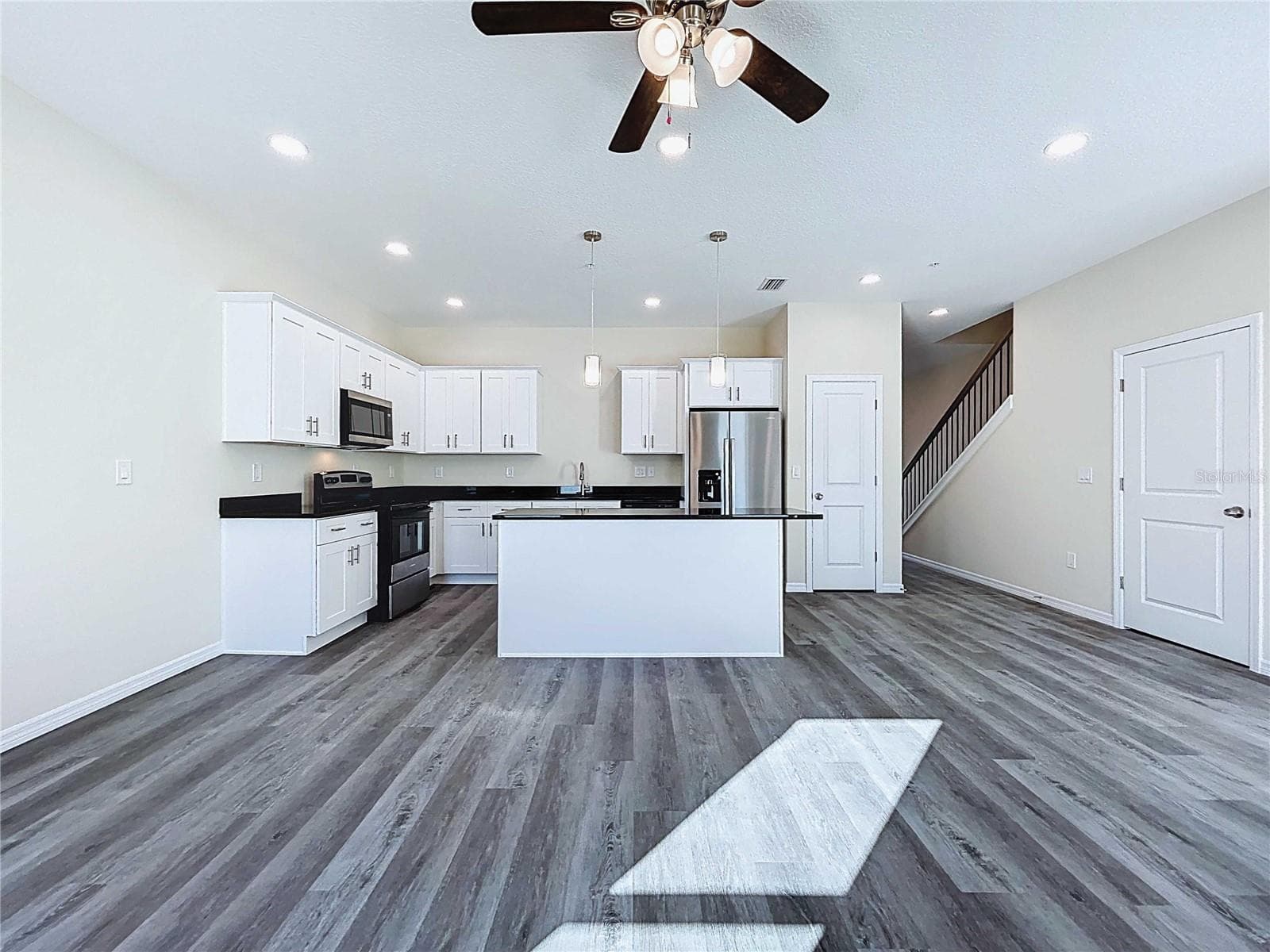 Townhouse at 4370 CAMBIO GARDENS COURT, TAMPA, photo 21 of 85
