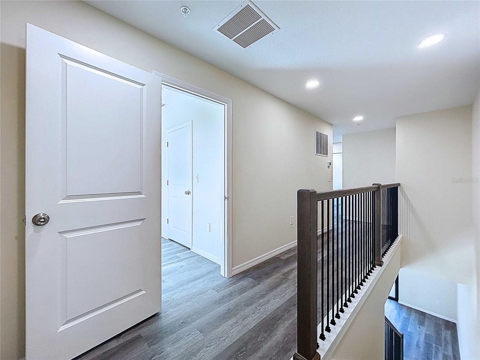Townhouse at 4370 CAMBIO GARDENS COURT, TAMPA, photo 29 of 85