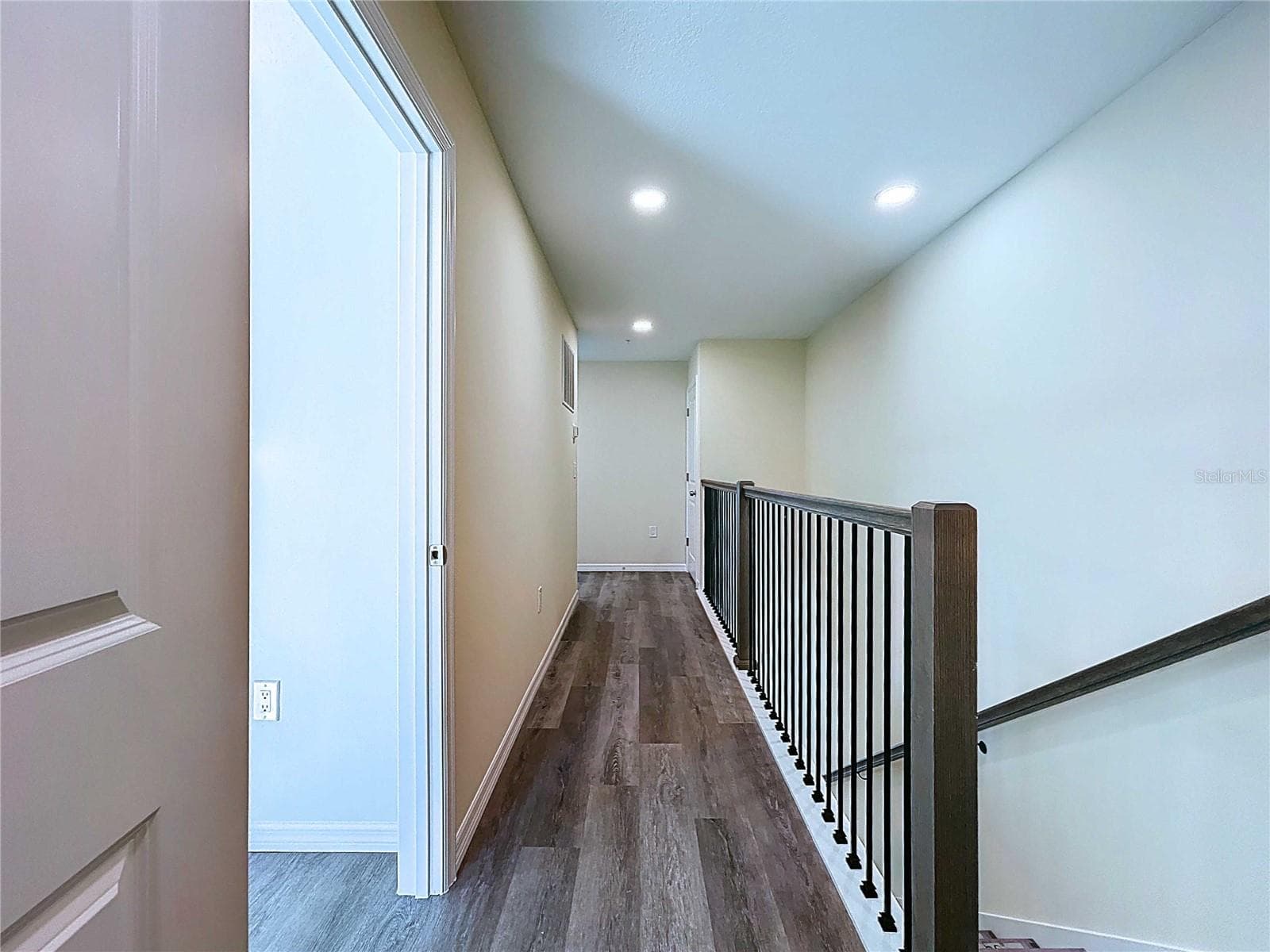 Townhouse at 4370 CAMBIO GARDENS COURT, TAMPA, photo 30 of 85
